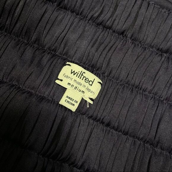 Aritzia Wilfred Fit and Flare Ruched Mini Skirt - Picture 3 of 7